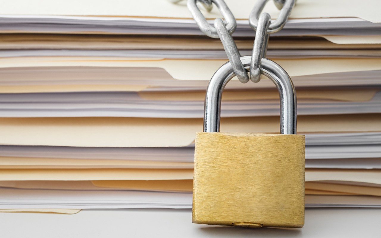 Proteger documentos confidenciales